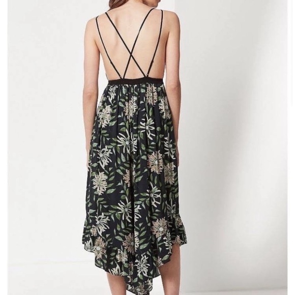Urban Outfitters Floral Jumpsuit with Leaf Pattern - Picture 2 of 7